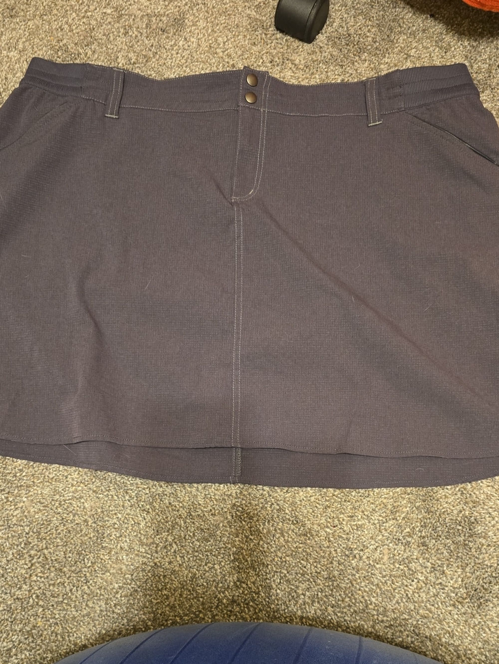 Women's Dark Gray Stretch A-Line Skirt